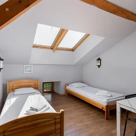Flat With Cosy Attic - Castle Round The Corner - By Upstairs Apartment Krakow Exterior photo